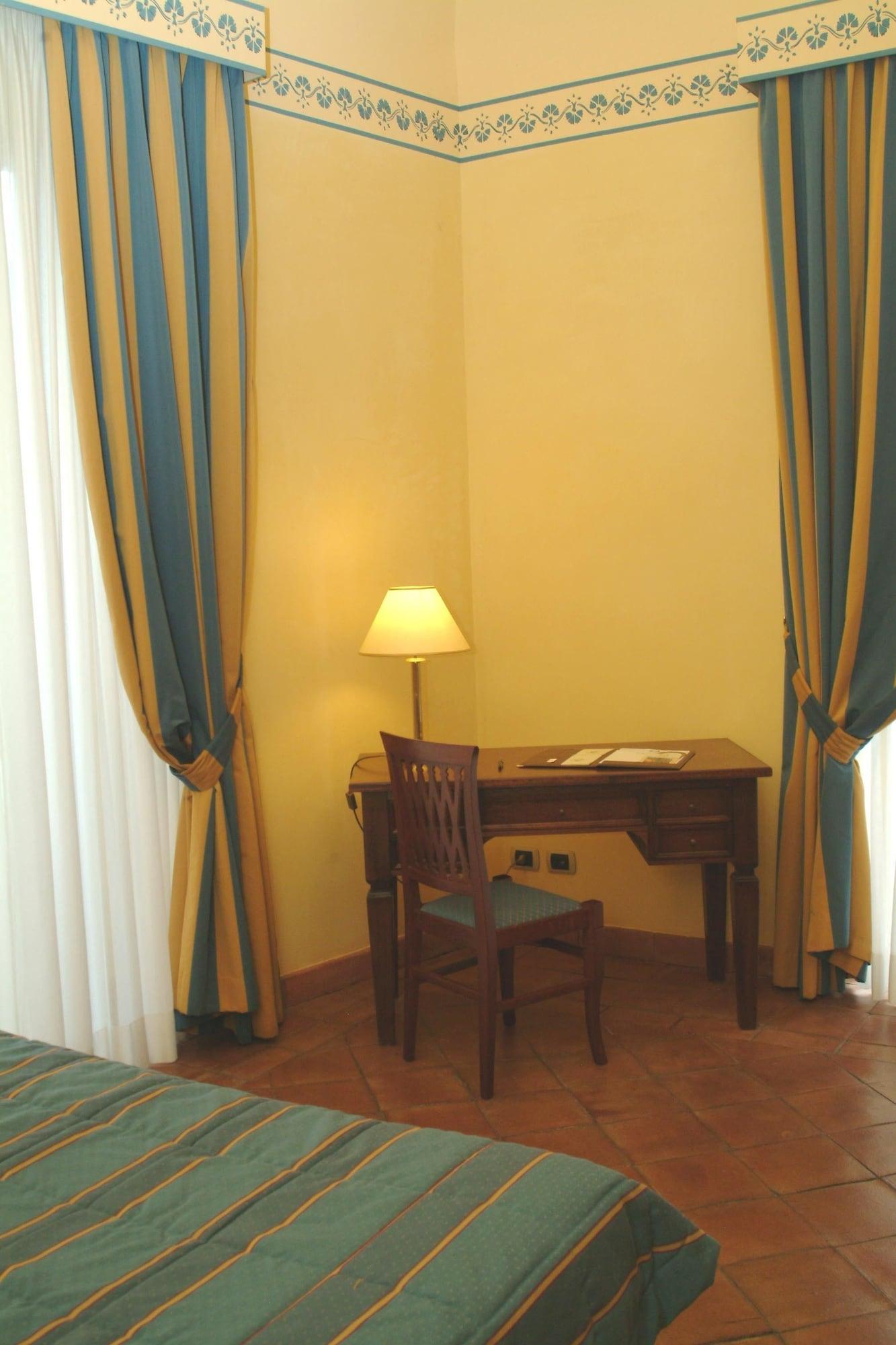 Hotel La Ville Catania Esterno foto