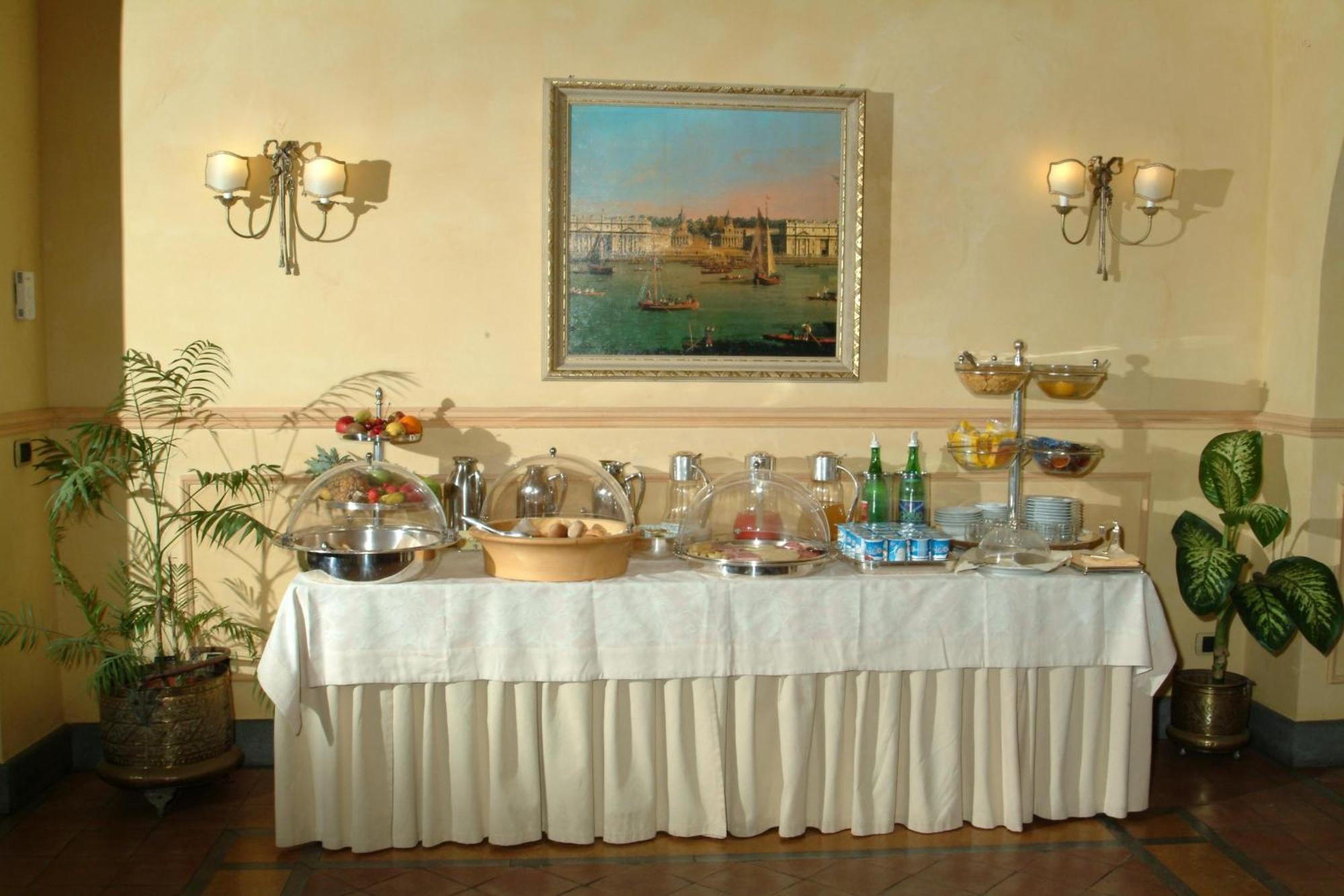 Hotel La Ville Catania Esterno foto