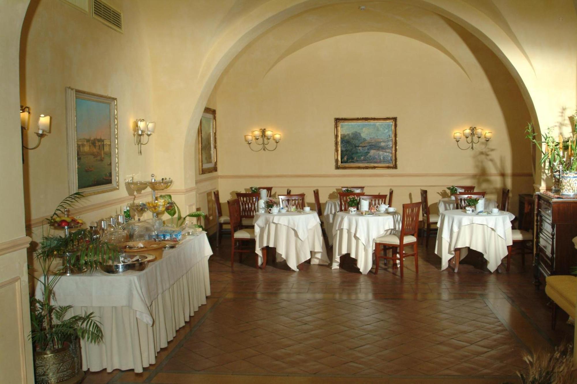 Hotel La Ville Catania Esterno foto