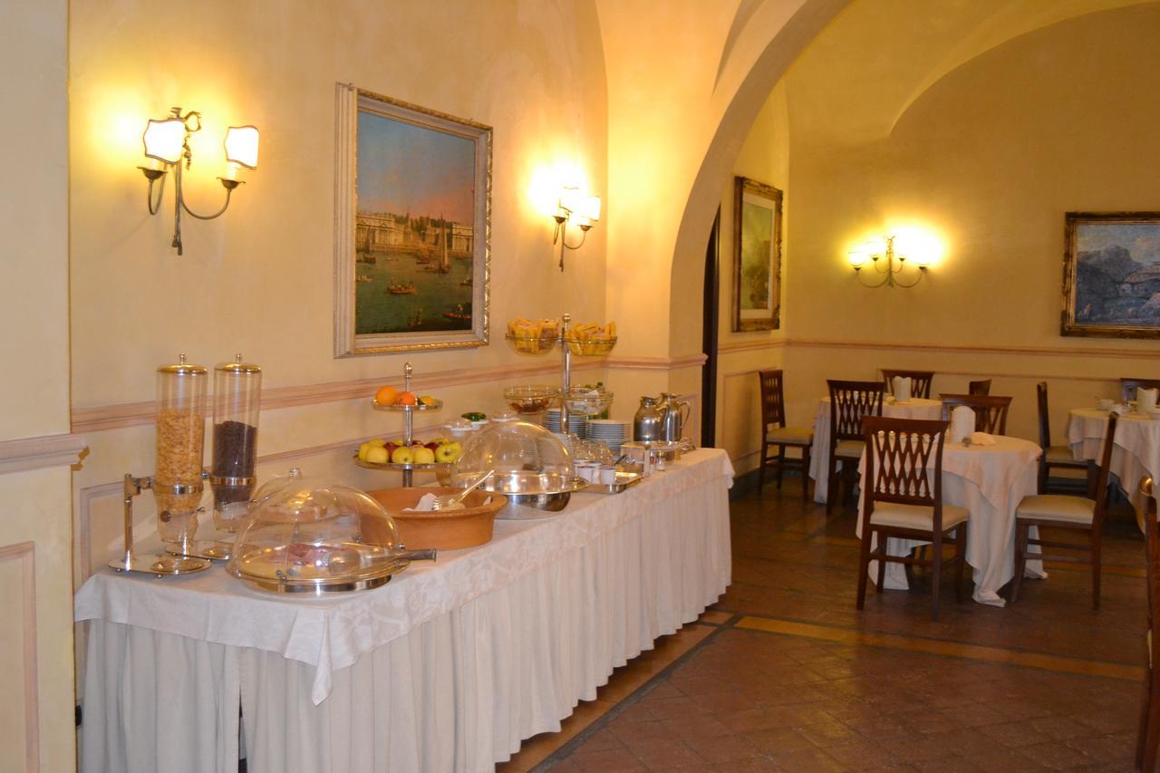 Hotel La Ville Catania Esterno foto